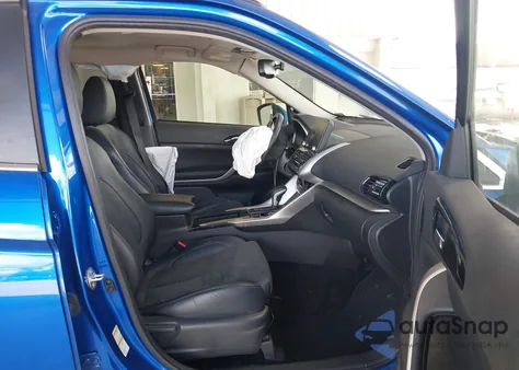 2024 Mitsubishi Eclipse Cross Se S-Awc/Sel S-Awc из США, поврежденный, VIN JA4ATWAA8RZ032512